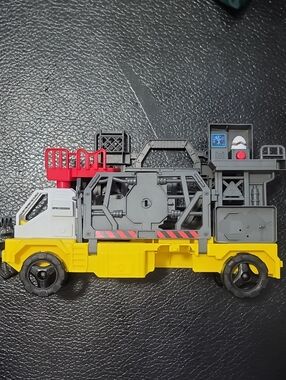 Kid Connection Dino Hauler Yellow & Gray Utility Roleplay Truck Vehicle Toy